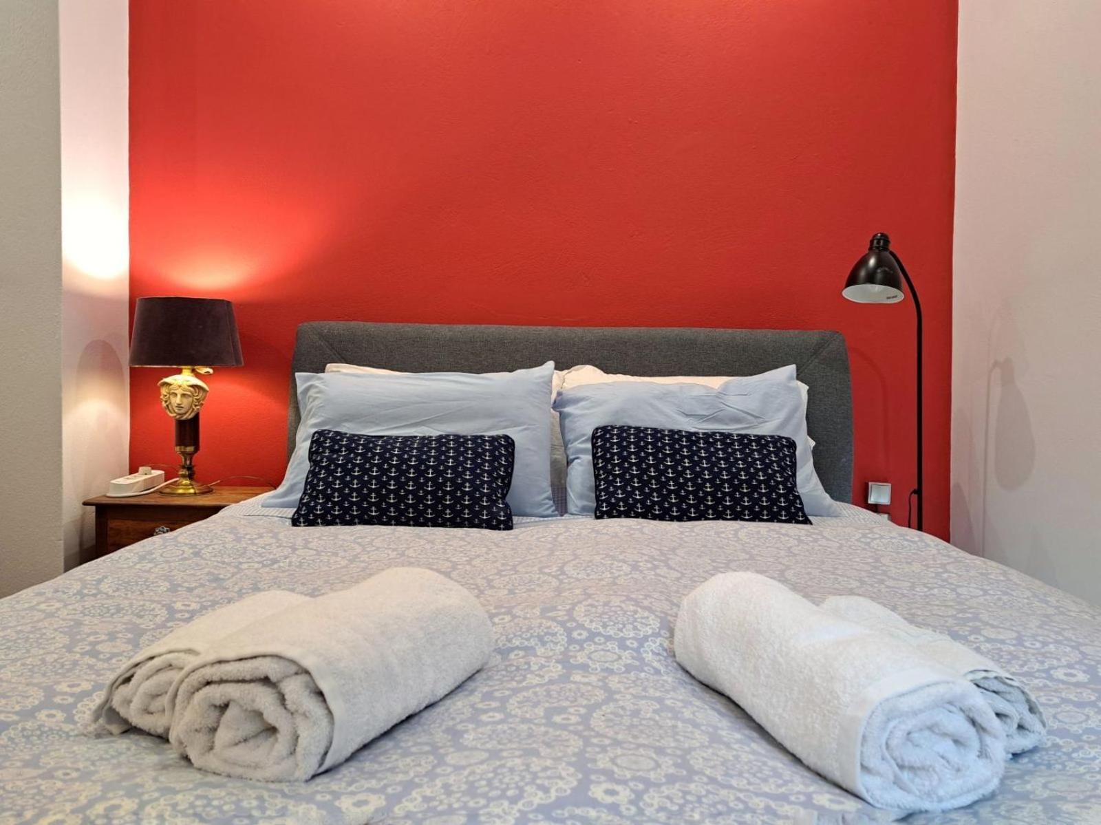 Grand Blue Di Giorgio 10min From Port Apartment