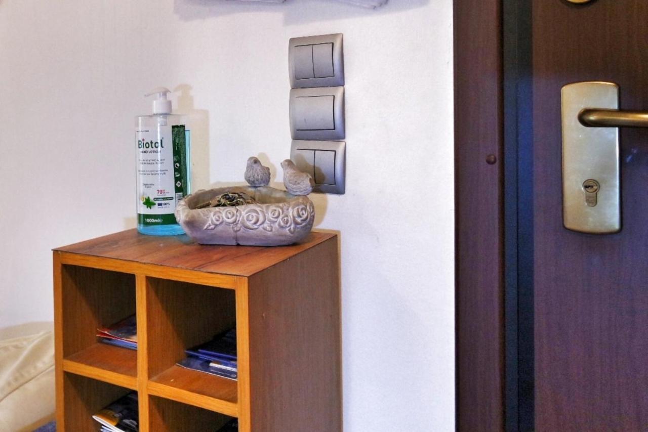 Grand Blue Di Giorgio 10min From Port Apartment